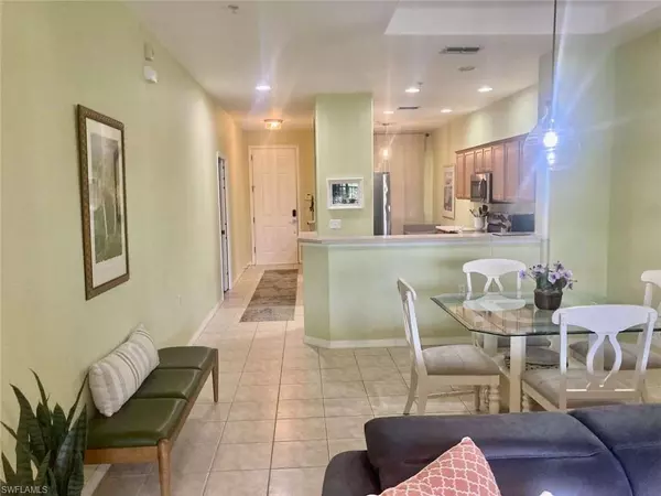 Naples, FL 34112,4853 Hampshire CT #303