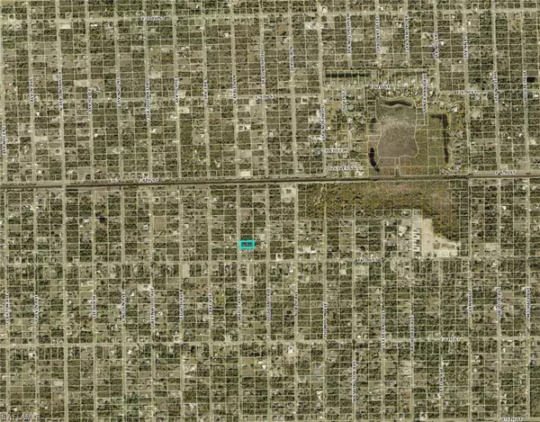 Lehigh Acres, FL 33972,704 Maple AVE N