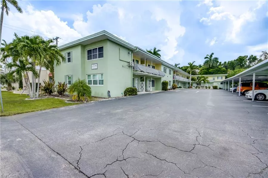 2544 1st ST #107, Fort Myers, FL 33901