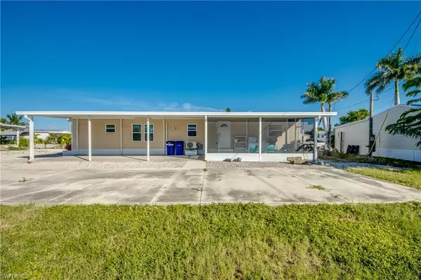 St. James City, FL 33956,4858 Sandpiper DR