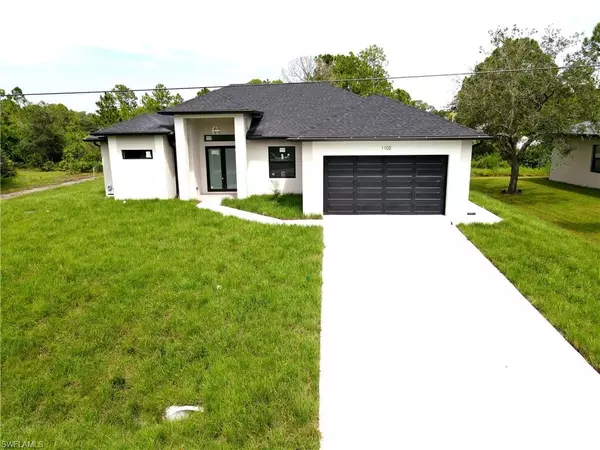 1102 Greenwood AVE, Lehigh Acres, FL 33972