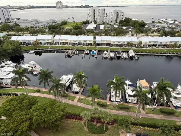 North Fort Myers, FL 33903,3414 Hancock Bridge PKWY #1204