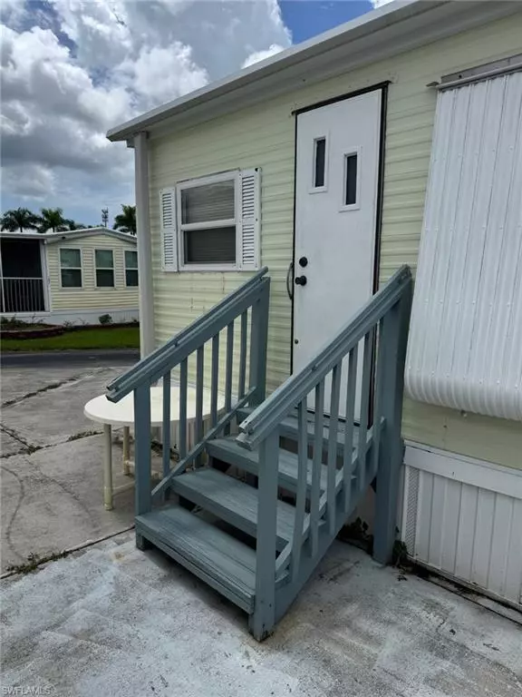 Fort Myers, FL 33908,11531 Blue Warbler DR