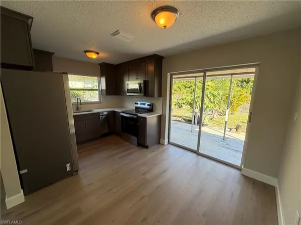 Fort Myers, FL 33967,19181 Tangerine RD #183