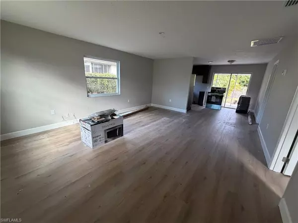 Fort Myers, FL 33967,19181 Tangerine RD #183