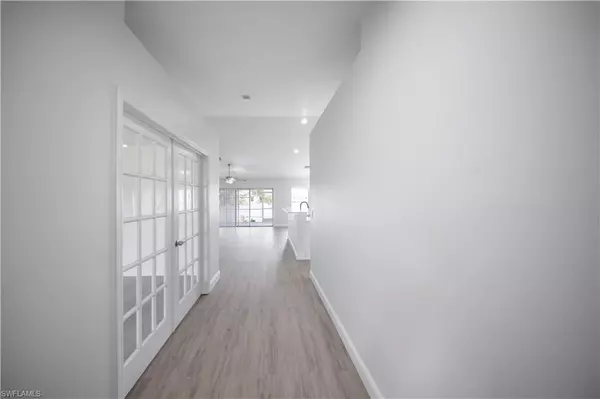 Cape Coral, FL 33909,1213 NE 6th AVE
