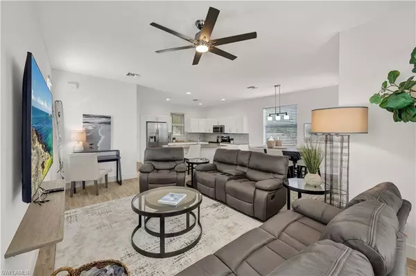 Naples, FL 34112,1727 Danford ST