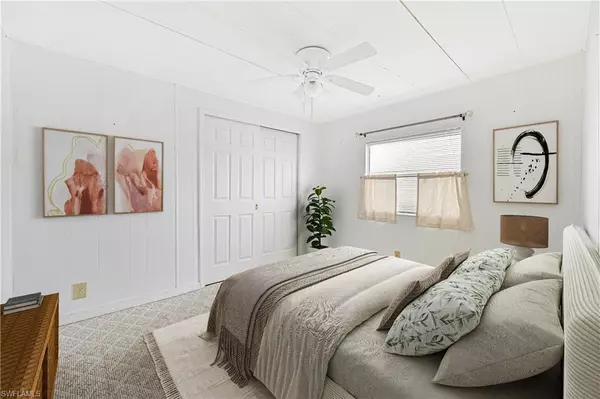 North Fort Myers, FL 33917,5191 Forest Park DR