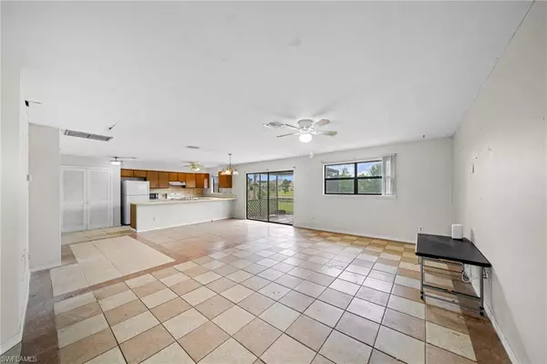 Cape Coral, FL 33914,3033 SW 5th AVE