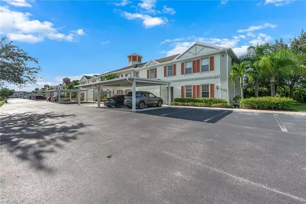 Fort Myers, FL 33916,4247 Liron AVE #104