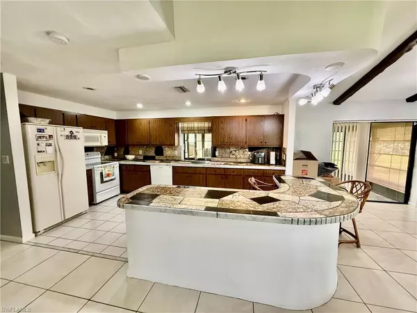 Lehigh Acres, FL 33936,2400 E 3rd ST