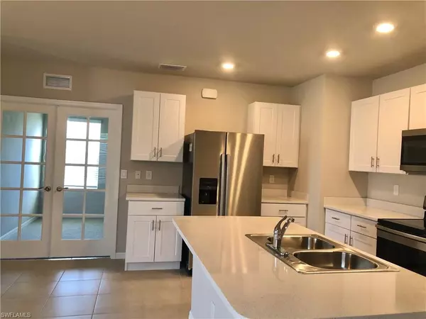 North Fort Myers, FL 33917,18524 Cronin Sand LN