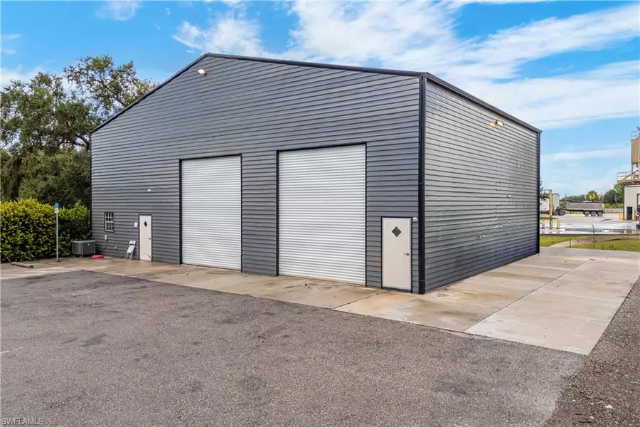 349 S Industrial LOOP, Labelle, FL 33935