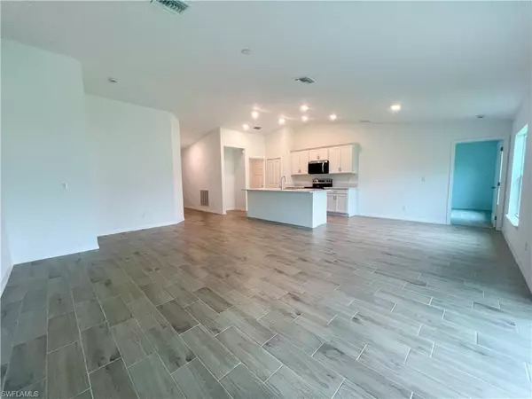 Cape Coral, FL 33991,2127 SW 12th AVE