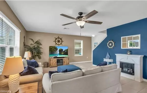 Cape Coral, FL 33909,3308 Acapulco CIR