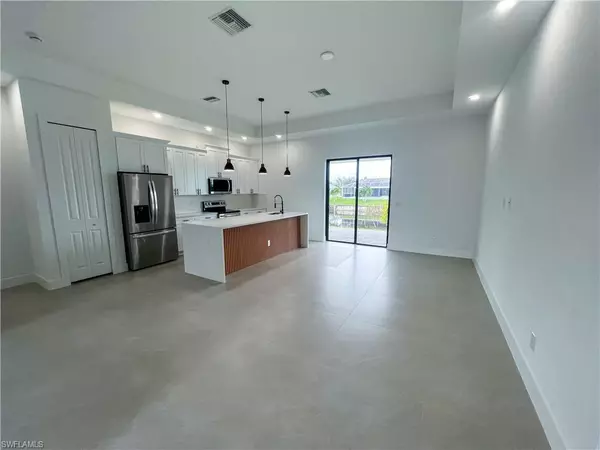 Cape Coral, FL 33993,1302 NW 13th TER