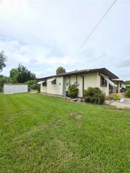 1875 Sadler RD, North Fort Myers, FL 33917