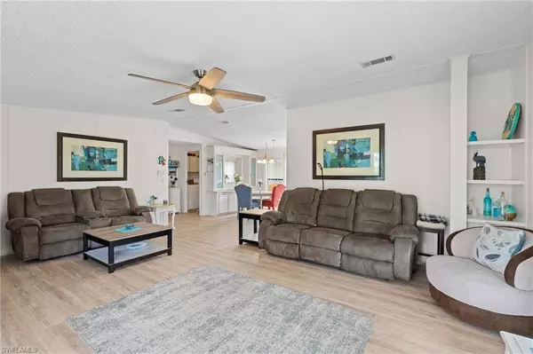 North Fort Myers, FL 33903,10074 Broken Woods CT