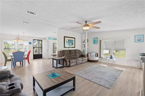 North Fort Myers, FL 33903,10074 Broken Woods CT