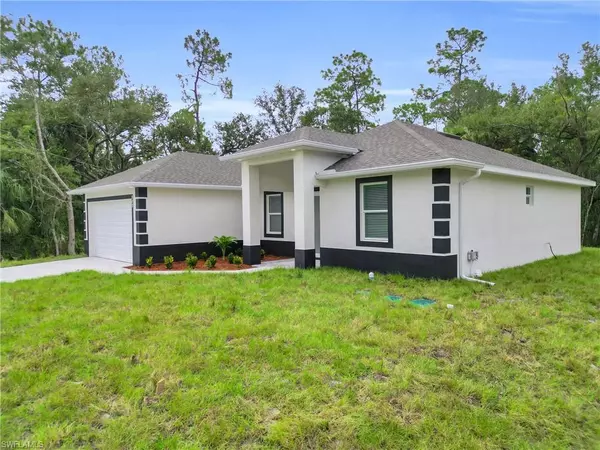 Lehigh Acres, FL 33972,900 W 15th ST