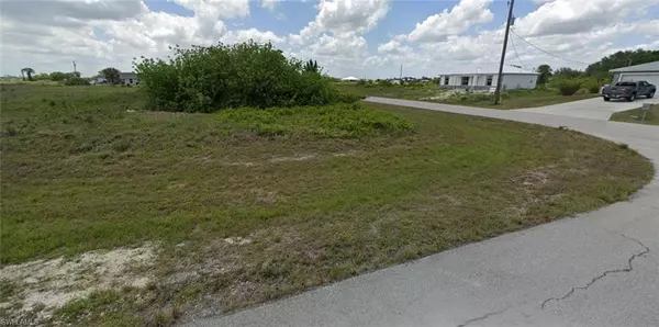 Labelle, FL 33935,9002 Luau CT