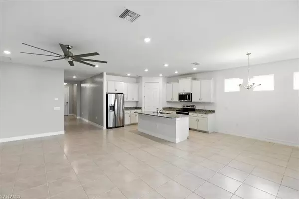 Cape Coral, FL 33909,3226 Baravaldo CIR
