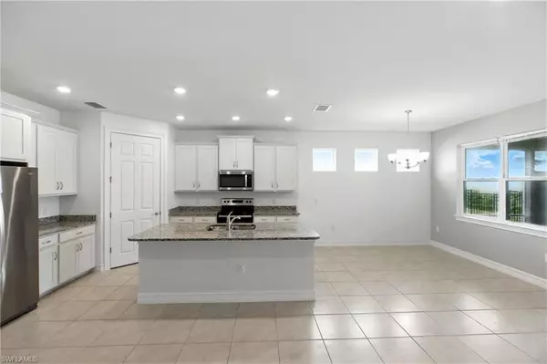 Cape Coral, FL 33909,3226 Baravaldo CIR