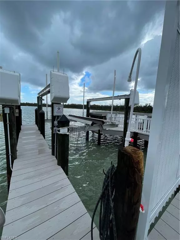 Bonita Springs, FL 34134,25730 Hickory BLVD