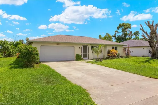 Cape Coral, FL 33990,1318 SE 14th ST