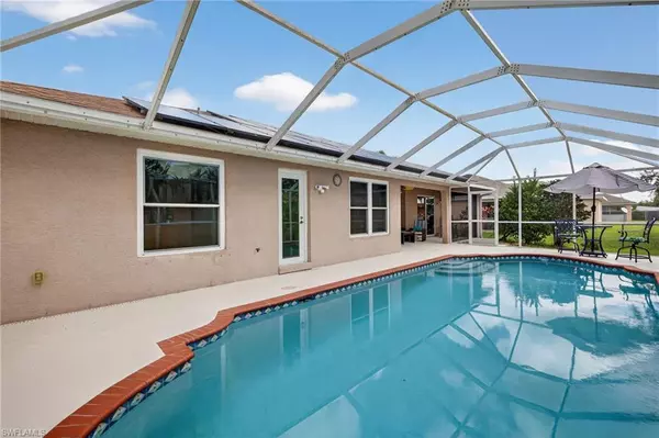 Cape Coral, FL 33993,414 NW 15th ST