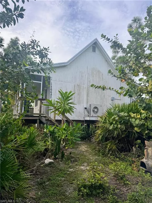 Bokeelia, FL 33922,6681 Fuller DR