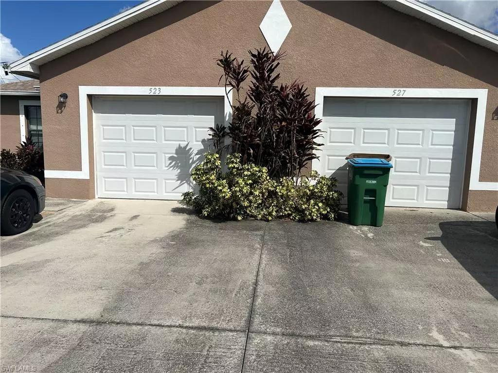 Cape Coral, FL 33990,527 SE 6th PL #Right side 527