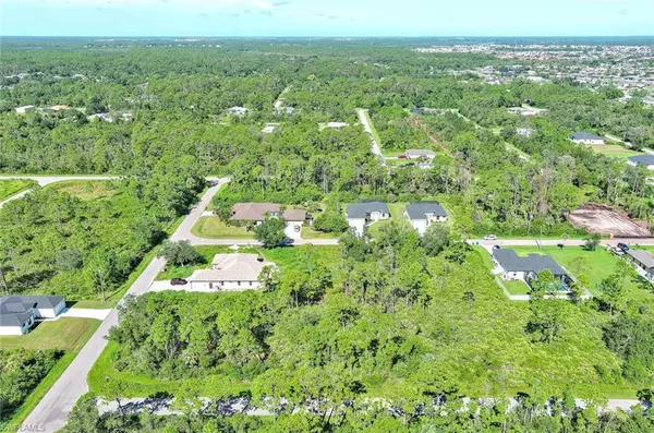 Port Charlotte, FL 33953,105 Mordecal ST