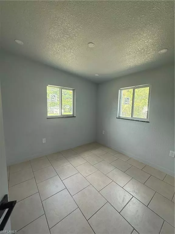 Fort Myers, FL 33916,1533 Gardenia AVE