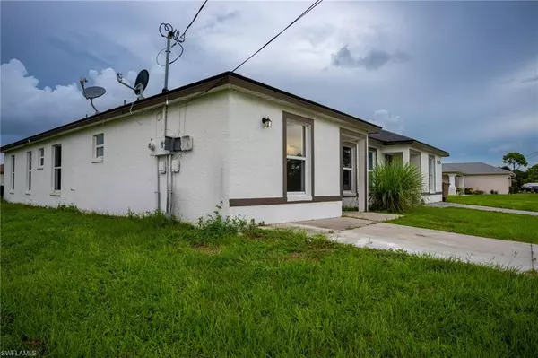 Lehigh Acres, FL 33971,1033 Abrams BLVD