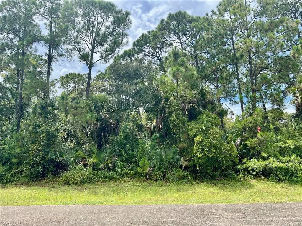 Labelle, FL 33935,8103 Life CT