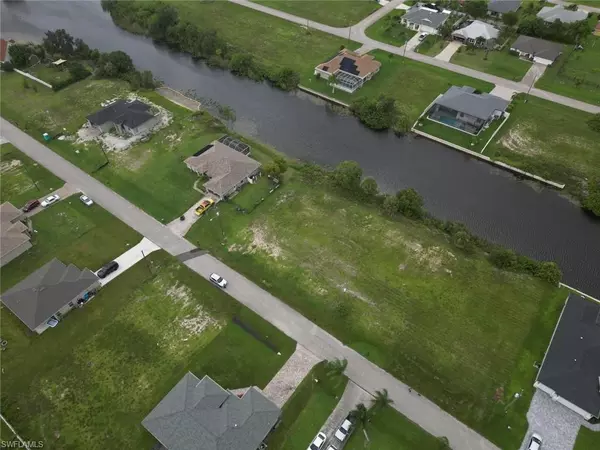 Cape Coral, FL 33993,926 NW 9th AVE