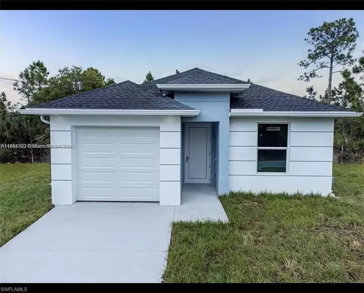 538 Brue AVE S, Lehigh Acres, FL 33974
