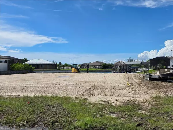 Cape Coral, FL 33993,3821 NW 22nd TER