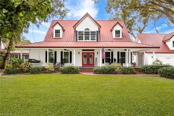 1444 Winchester AVE E, Labelle, FL 33935