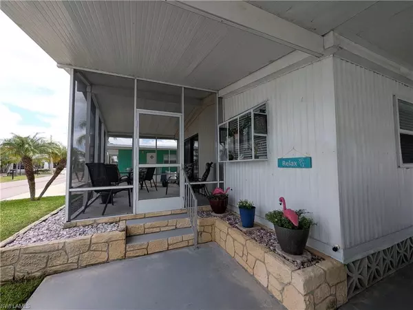 North Fort Myers, FL 33903,3390 Galaxy WAY