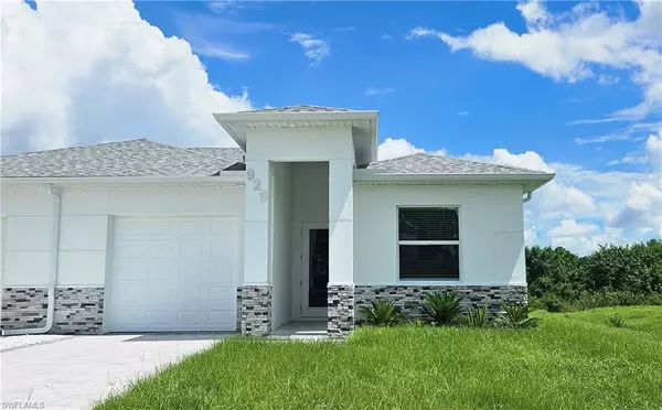929 Eisenhower BLVD, Lehigh Acres, FL 33974