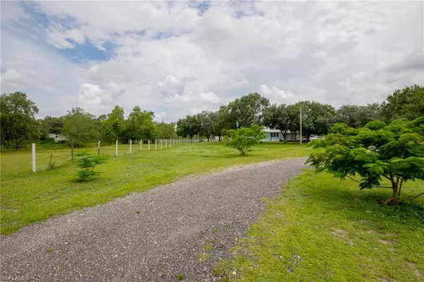 Clewiston, FL 33440,1856 Tampa AVE