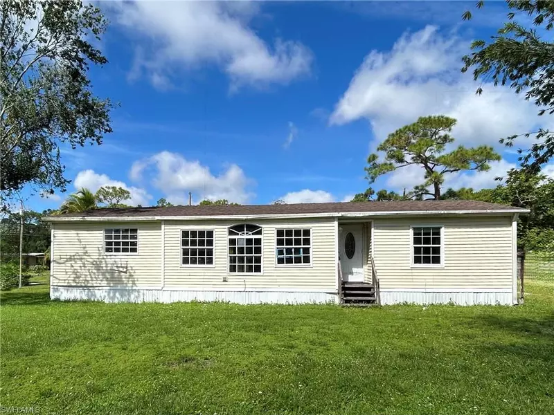 18421 Ace RD, North Fort Myers, FL 33917
