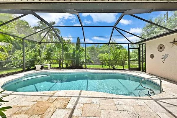 Cape Coral, FL 33914,1712 Beach PKWY W