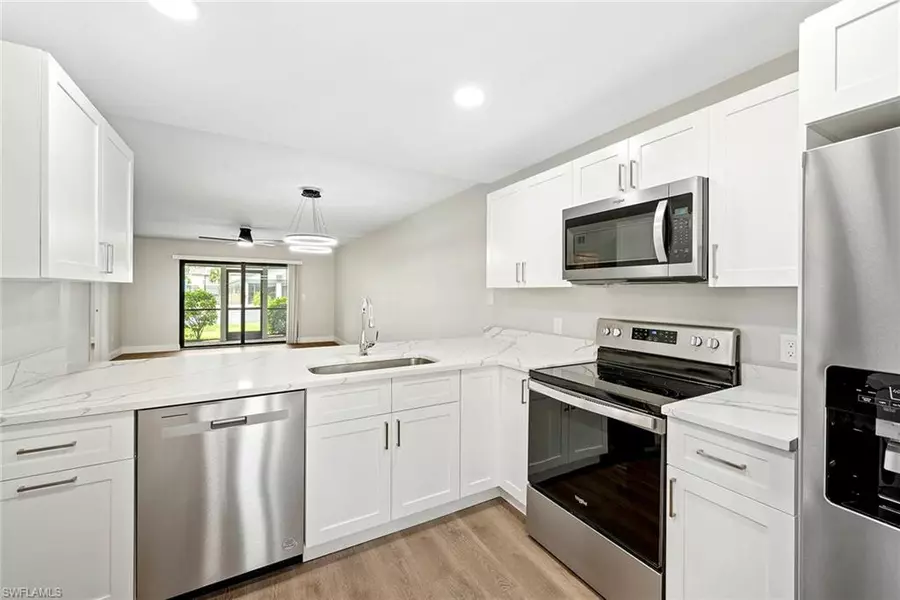 17452 Overhill DR #B, Fort Myers, FL 33908