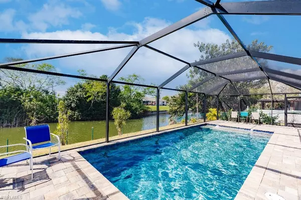 Cape Coral, FL 33909,8 NE 8th PL