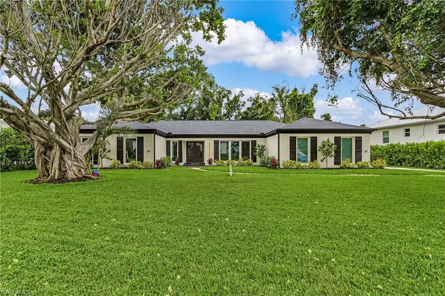 3931 W Riverside DR, Fort Myers, FL 33901