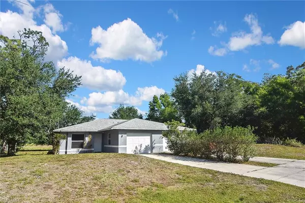 Lehigh Acres, FL 33973,2420/2422 George AVE S