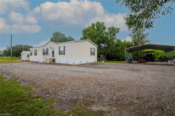 Clewiston, FL 33440,365 S Zambria ST